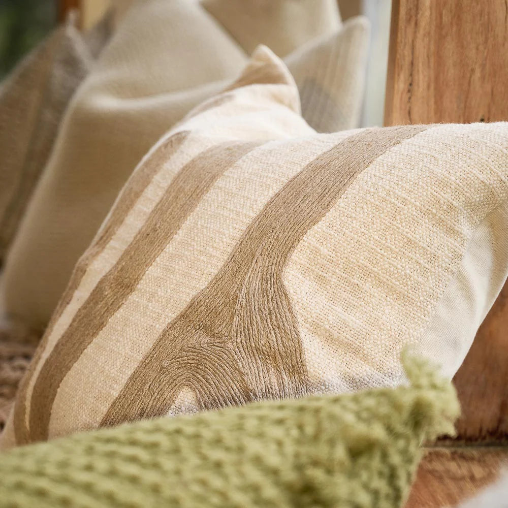 Zanth Cushion - Ivory/Natural