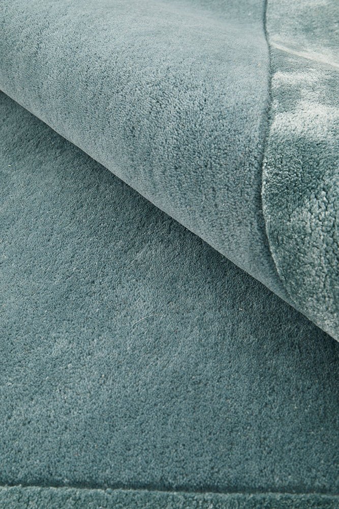 Hugo Blue Runner Rug | Luxury home decor and furniture by Home Decor & Co