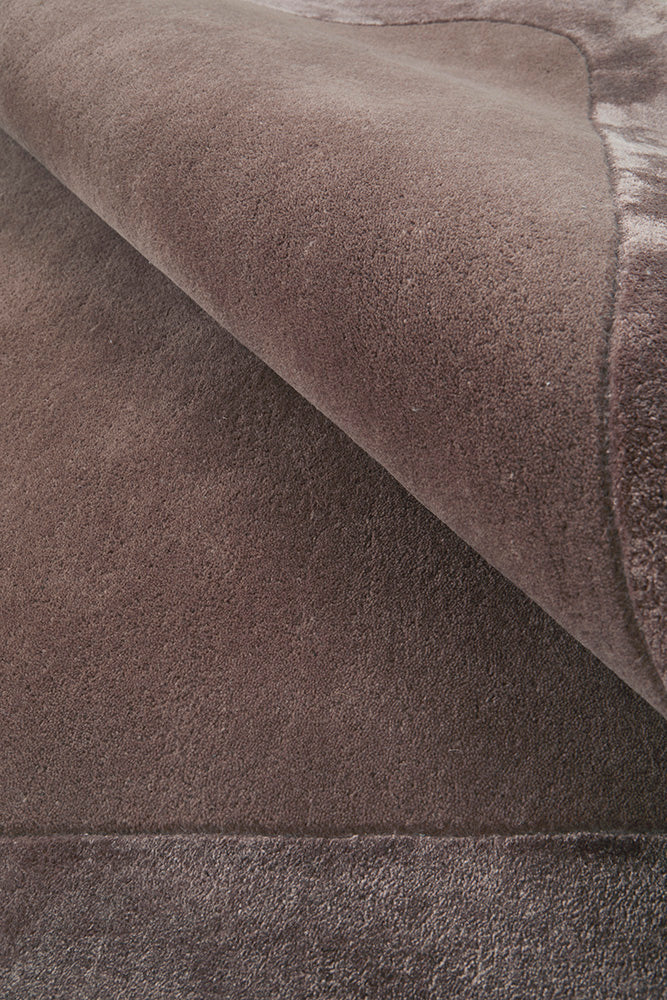 Hugo Grape Runner Rug