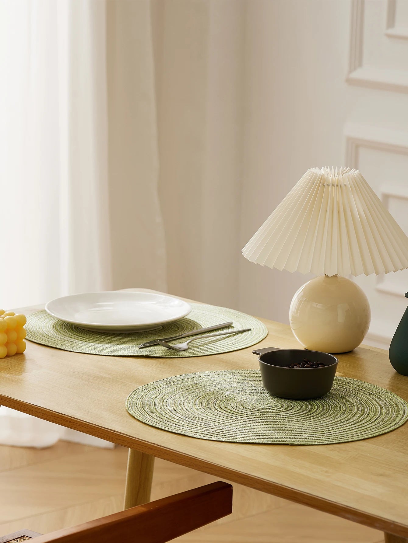 Set of 4 Handmade Round Woven Placemats – 15 Inch Dining Table Mats