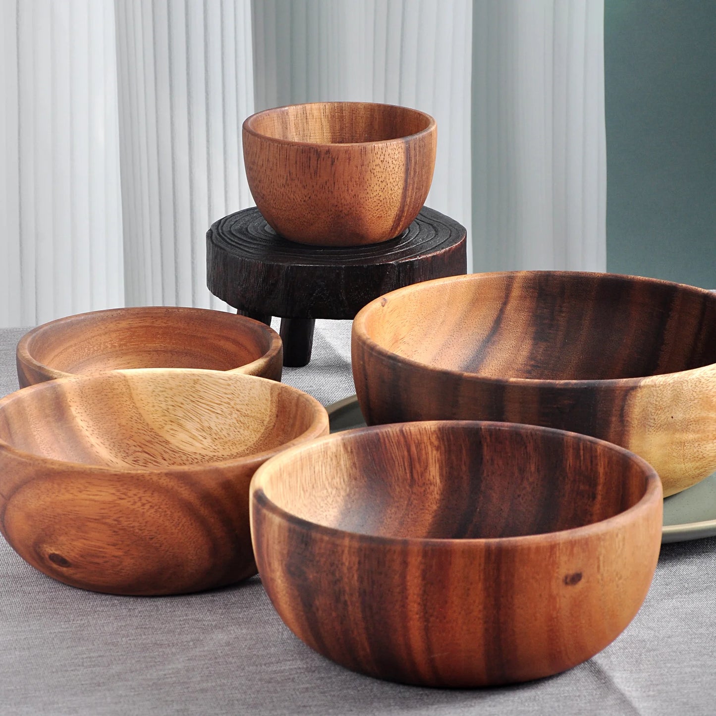 Retro Wooden Salad Bowl – Handcrafted Solid Wood Serving Bowl