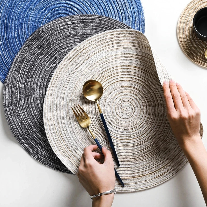 Round Linen Woven Table Mat – Heat Resistant Dining Placemat