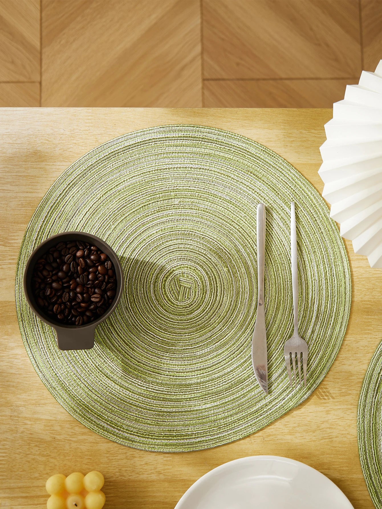 Set of 4 Handmade Round Woven Placemats – 15 Inch Dining Table Mats