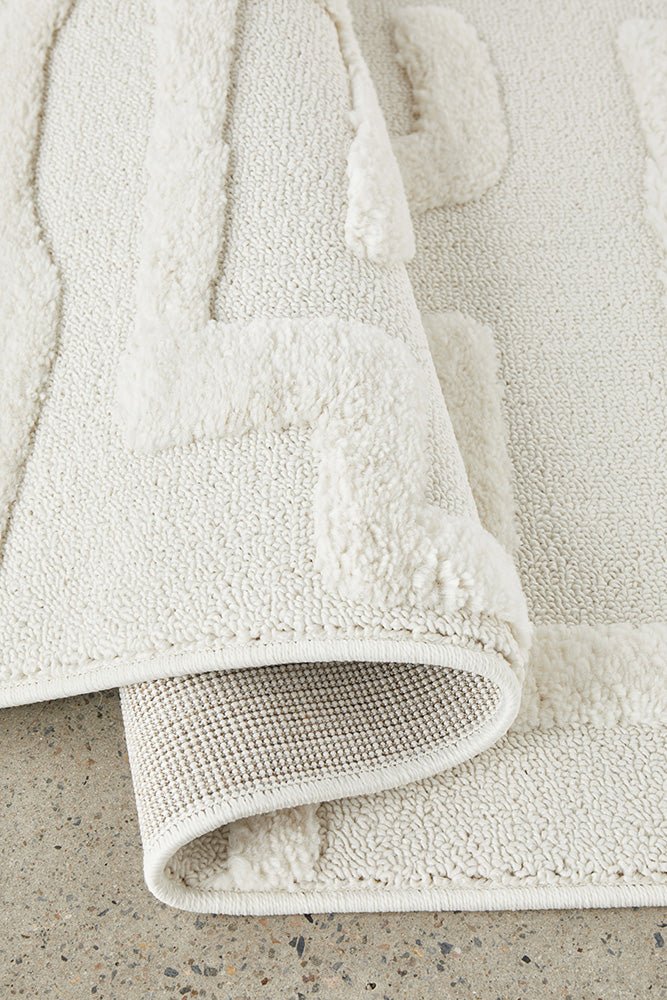 Serenade Arlo White Rug | Luxury home decor and furniture by Home Decor & Co