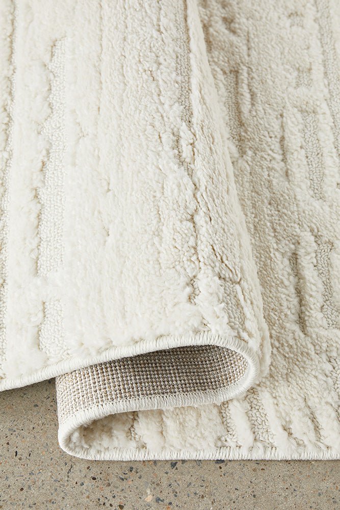 Serenade Ezra White Rug | Luxury home decor and furniture by Home Decor & Co