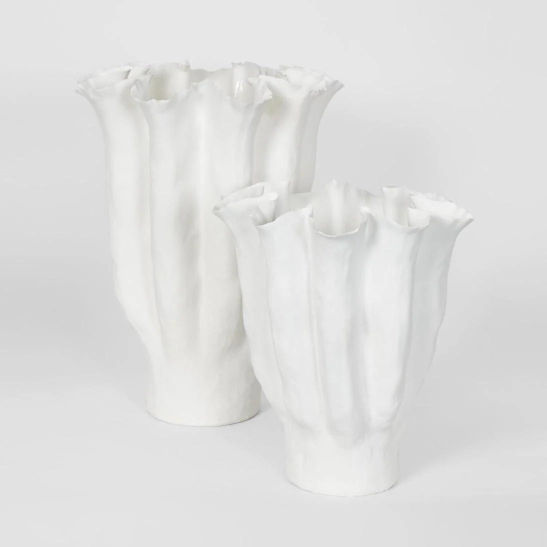 Axel Vase LGE White | Luxury home decor and furniture by Home Decor & Co