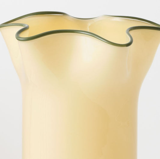 Cassis Vase in cream glass, large