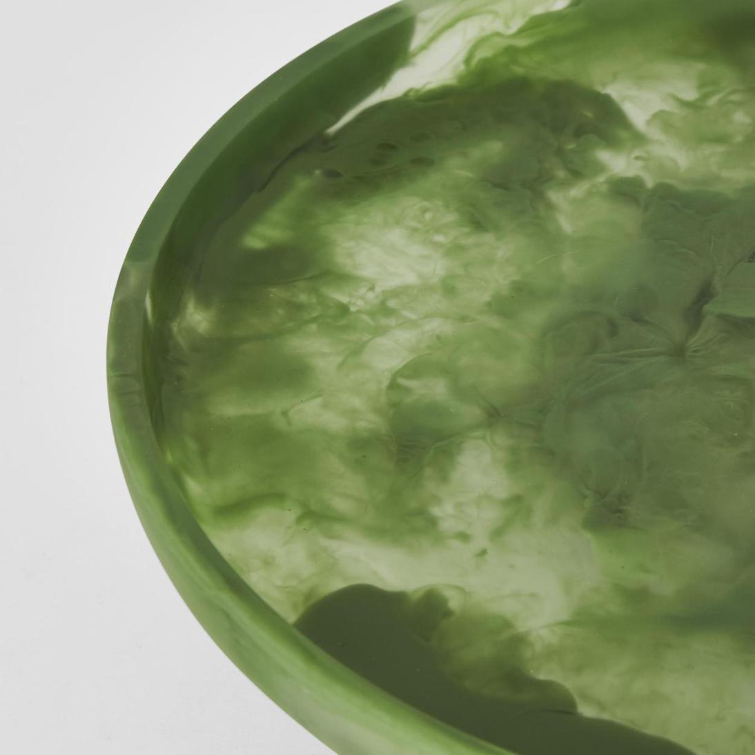 CARSON Resin Serving Platter Round on Stand Green | Luxury home decor and furniture by Home Decor & Co