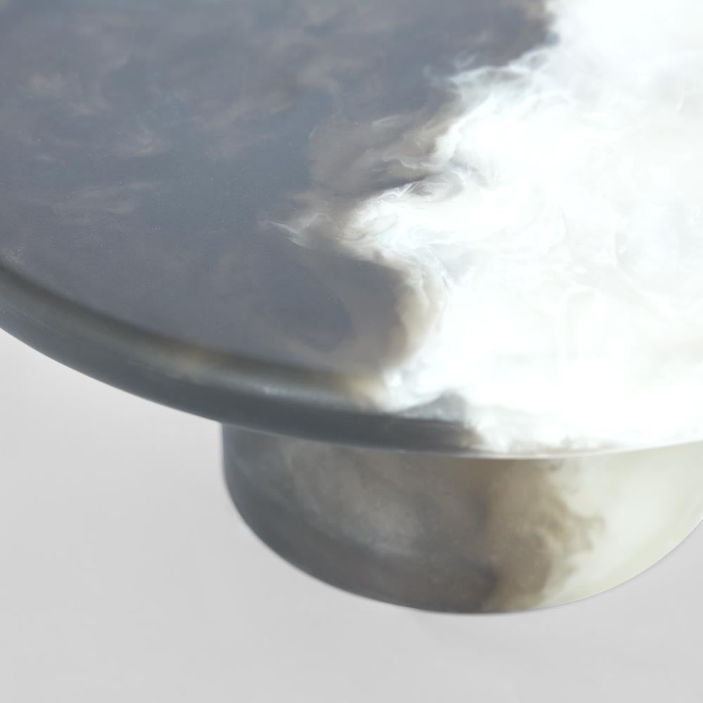 Halo Cake Stand Swirl Resin Black & White