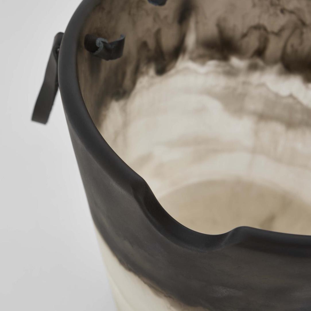 Halo Resin Ice Bucket Black & White | Luxury home decor and furniture by Home Decor & Co