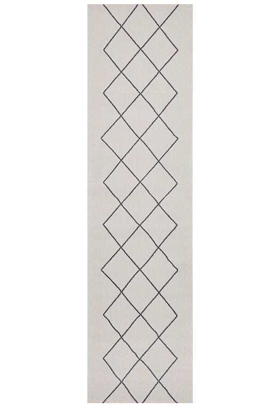 Paradise Lola Runner | Luxury home decor and furniture by Home Decor & Co