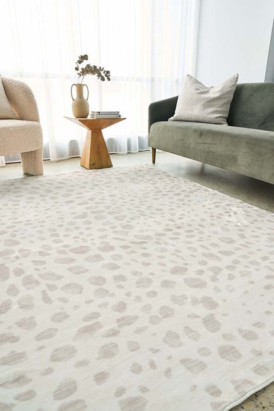 Revive Mila Natural Rug, view 2