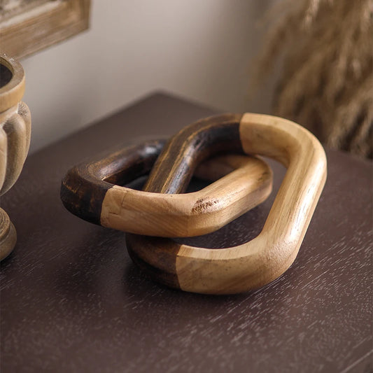Rustic Dual-Tone Wooden Chain Sculpture – Hand-Carved Pine Accent Decor