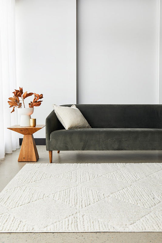 Serenade Shilo White Rug, view 2