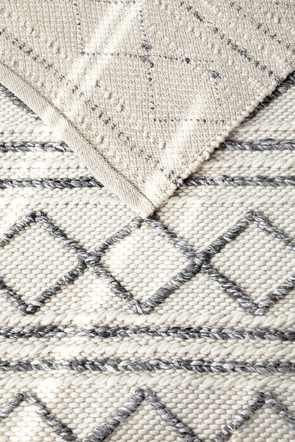 Studio Milly Textured Woollen Rug White Grey, view 5