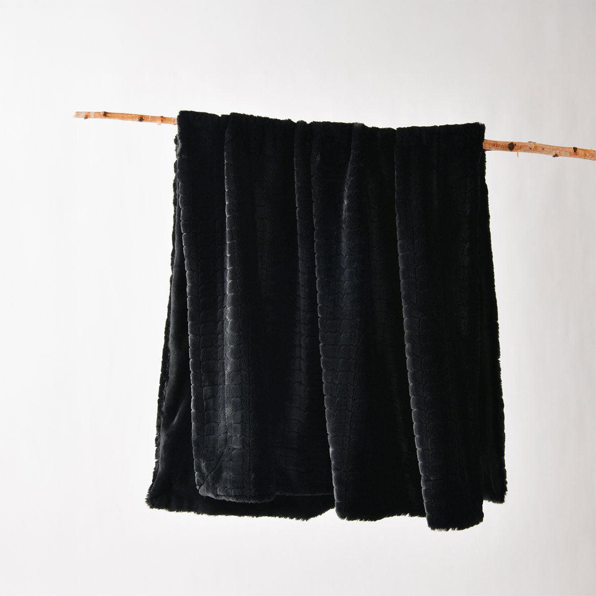 Bianca Tambar Black Faux Fur Throw Rug 130 x 170 cm | Luxury home decor and furniture by Home Decor & Co