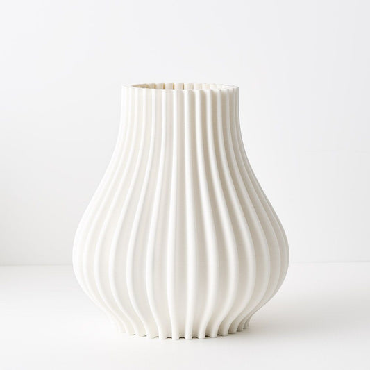 Ezra Vase Ivory