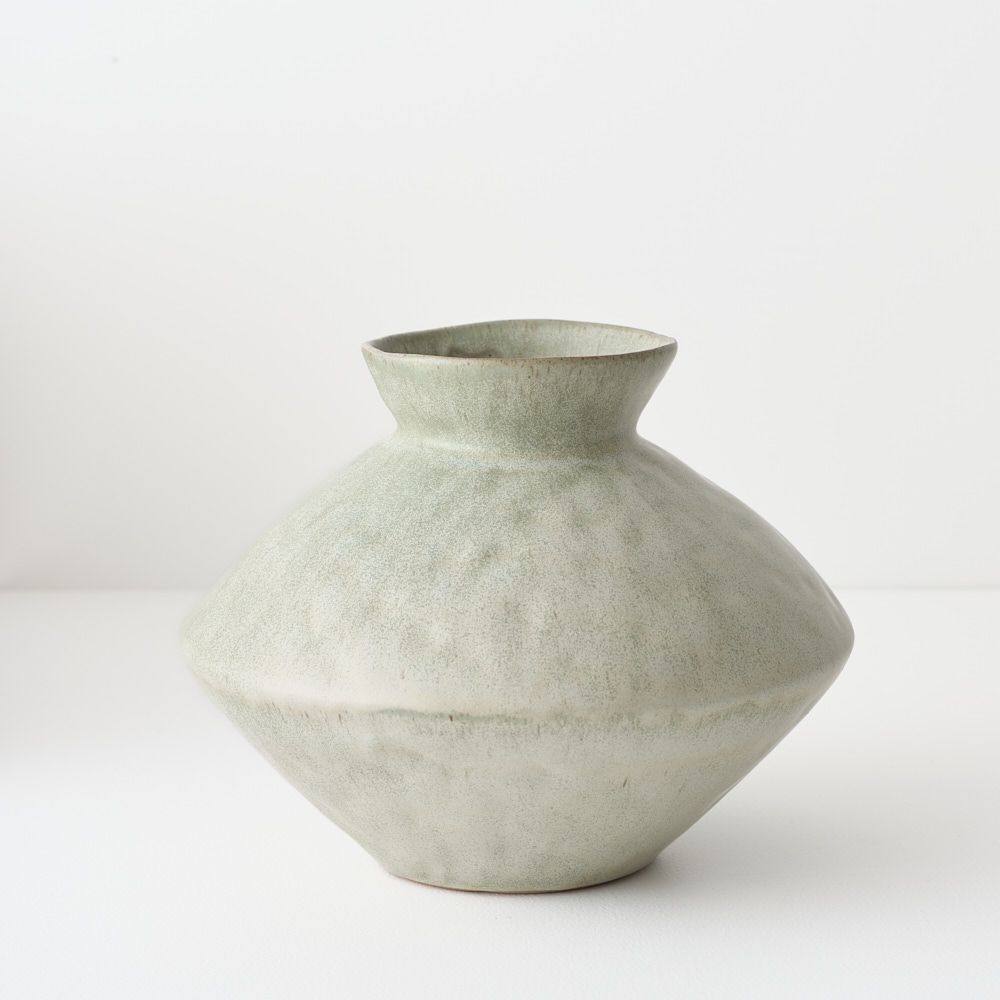 Natsuka Squat Vase Lichen