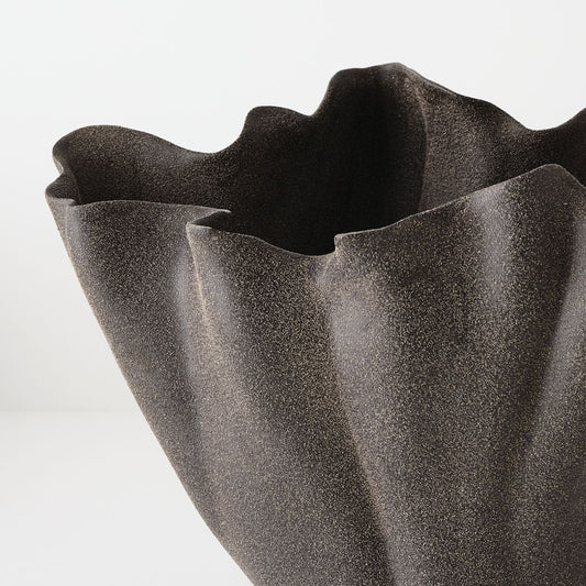Lysia Vase Umber