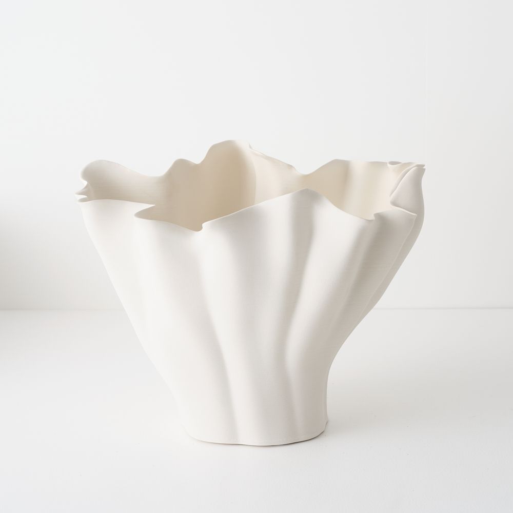 Lysia Vase White