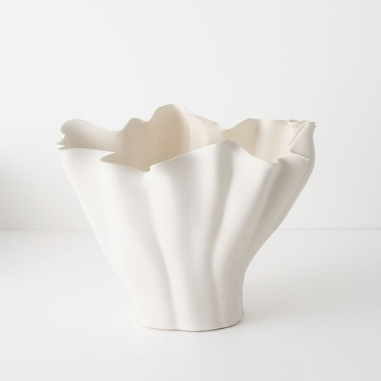 Lysia Vase White