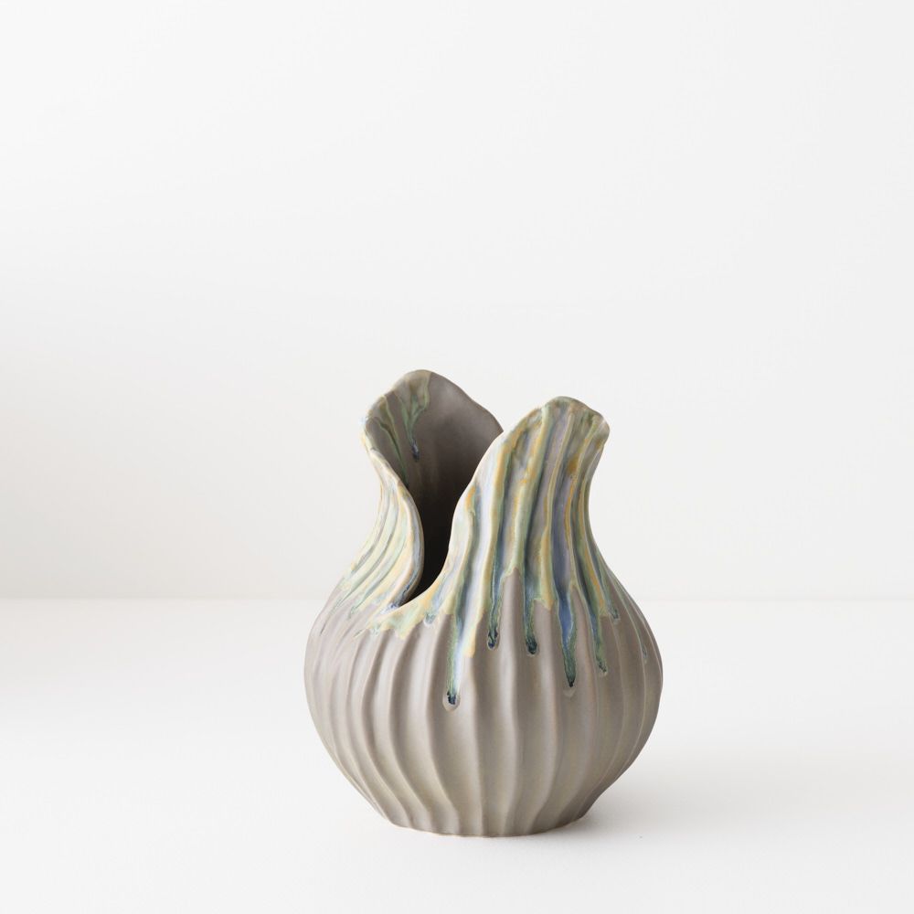 Vale Vase Leaf