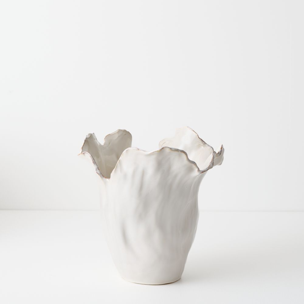 Elara Vase Veil
